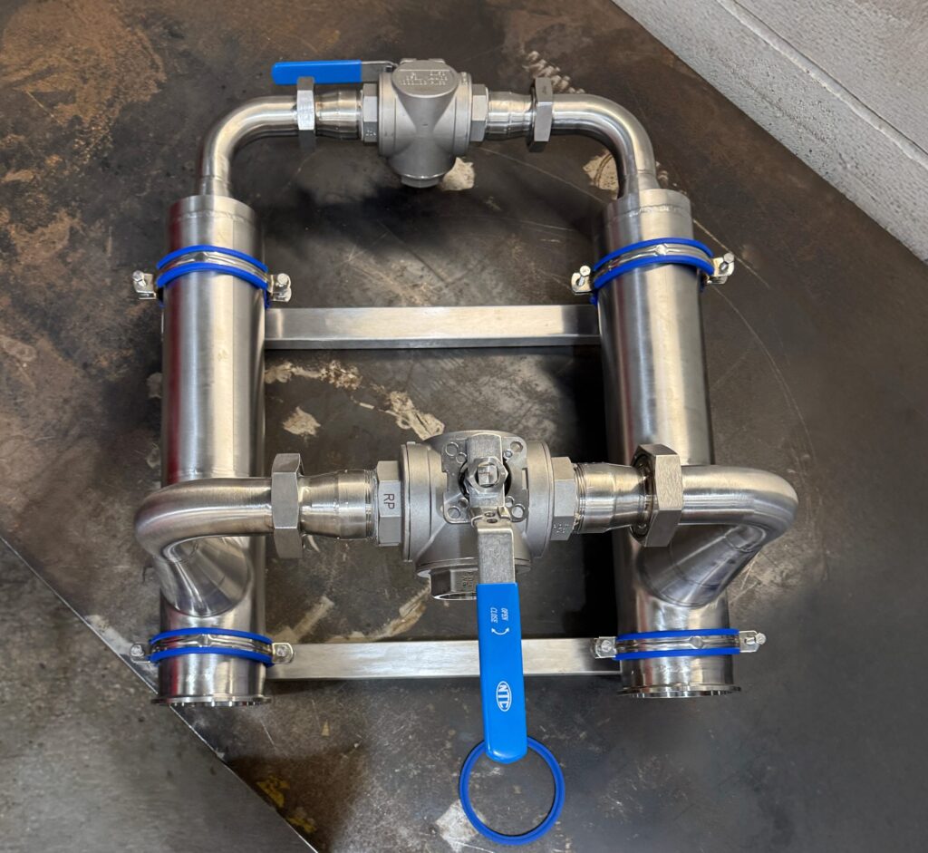 Right Angle Filter - Stainless Steel Engineering